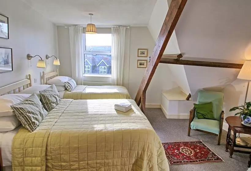 Bed and Breakfast Glencree House