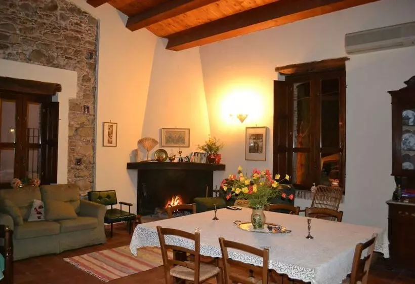 Hotelli Agriturismo Malena