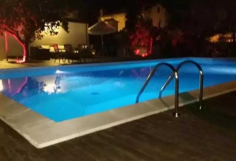 Hotelli Agriturismo Malena