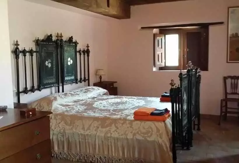 Hotelli Agriturismo Malena