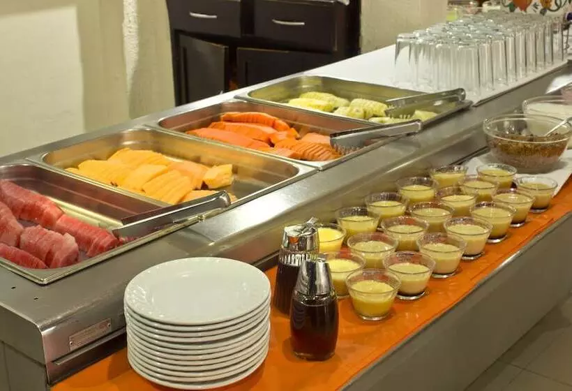 Отель Don Miguel