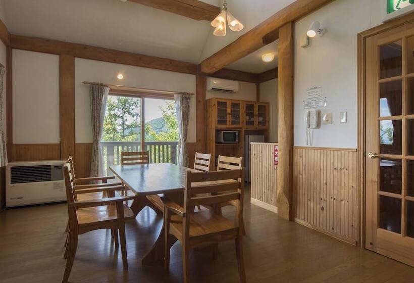 Отель Izumigo Ambient Azumino Cottage