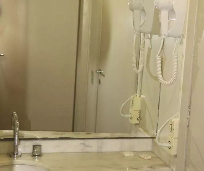 בית מלון כפרי Lar Residence