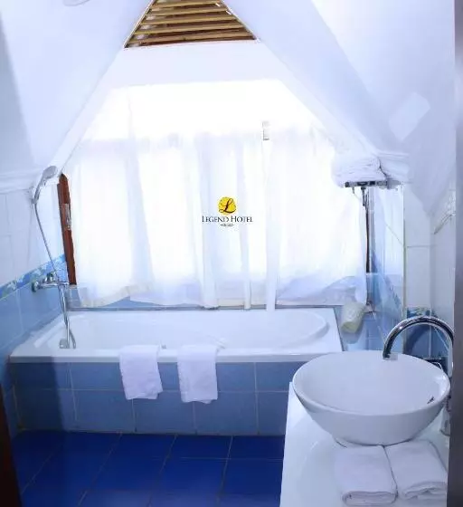 Hotel Legend