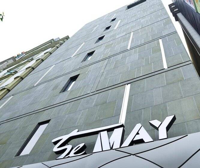 Hotel The May