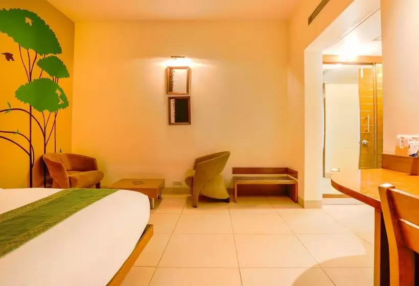 Hotel Treebo Cartier