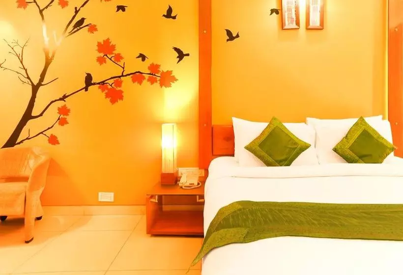 Hotel Treebo Cartier