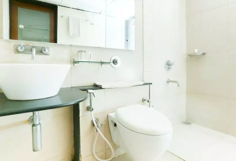 Hotel Treebo Cartier