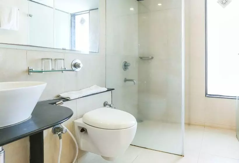 Hotel Treebo Cartier