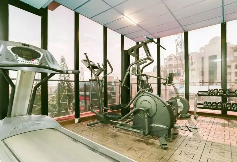 Hotel Treebo Cartier