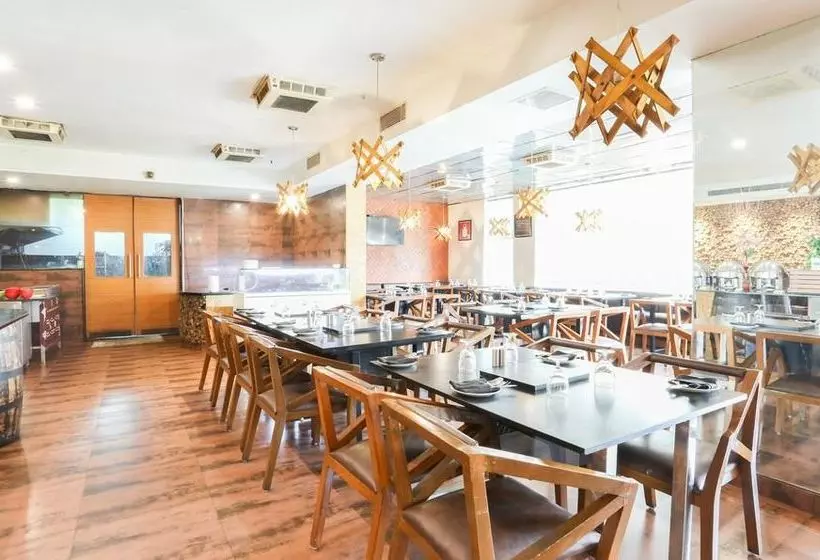 Hotel Treebo Cartier