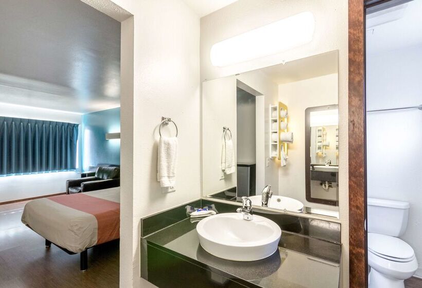 Motel 6missoula, Mt University