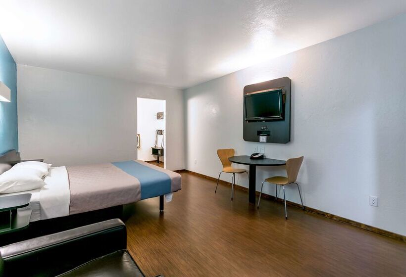 Motel 6missoula, Mt University