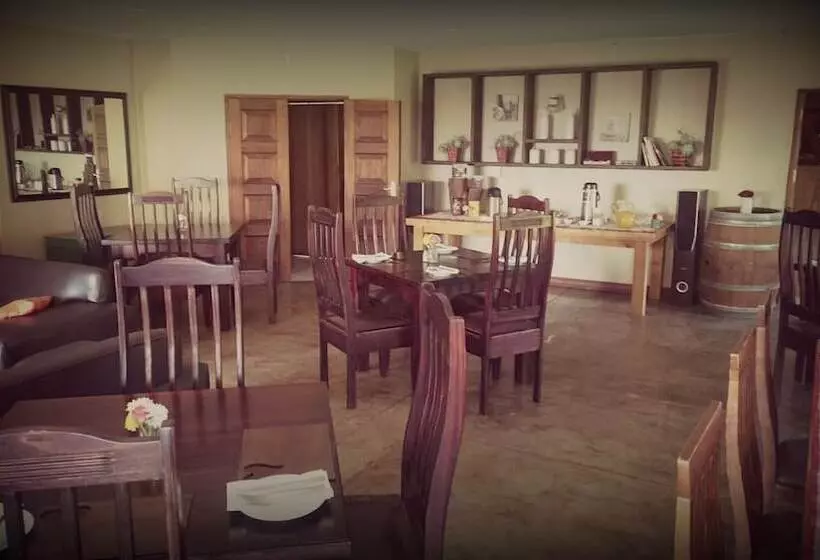 Pensionat La Vue Guest Lodge And Function Venue