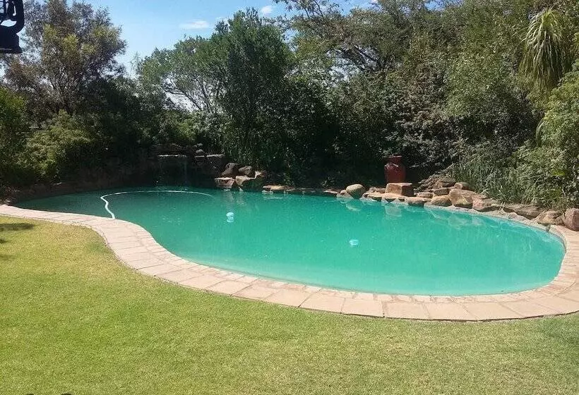 Pensionat La Vue Guest Lodge And Function Venue