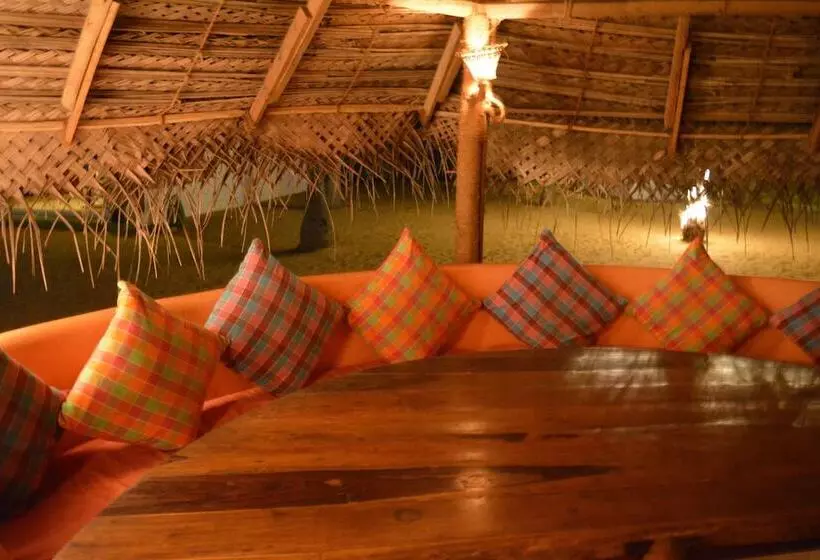 Roshanne Beach Resort