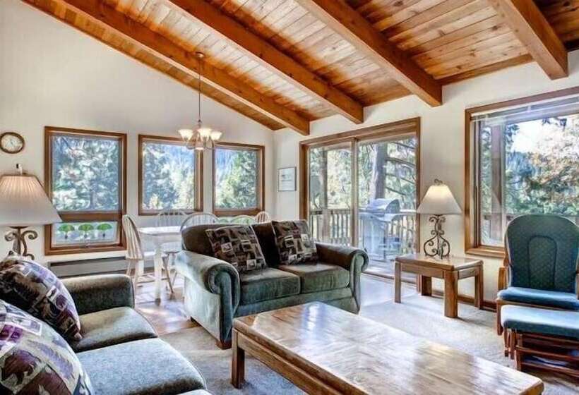 Scenic Wonders Muir House 3 Bedrooms