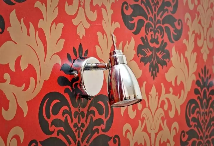 تختخواب و صبحانه Leigh House