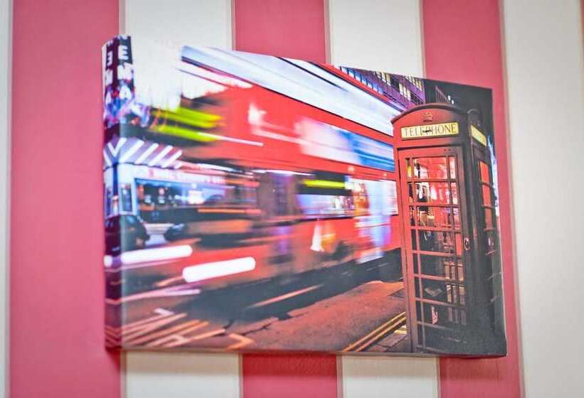 住宿加早餐  Leigh House