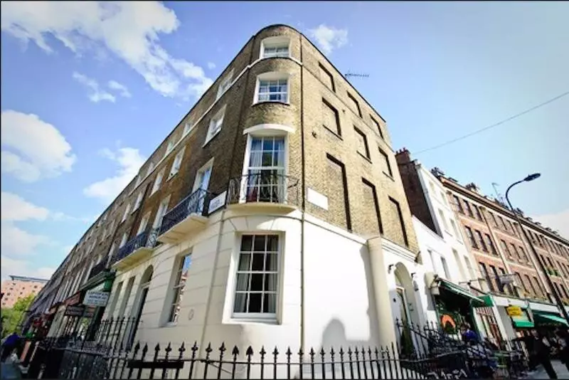 تختخواب و صبحانه Leigh House