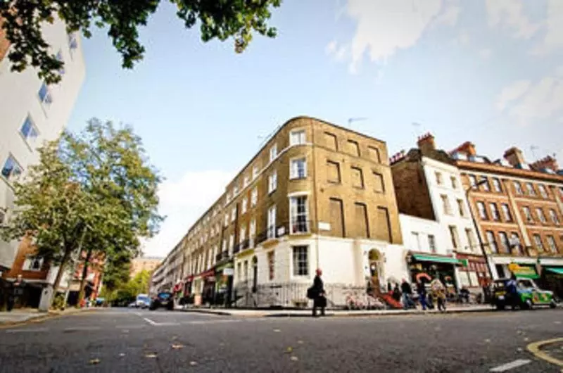 تختخواب و صبحانه Leigh House