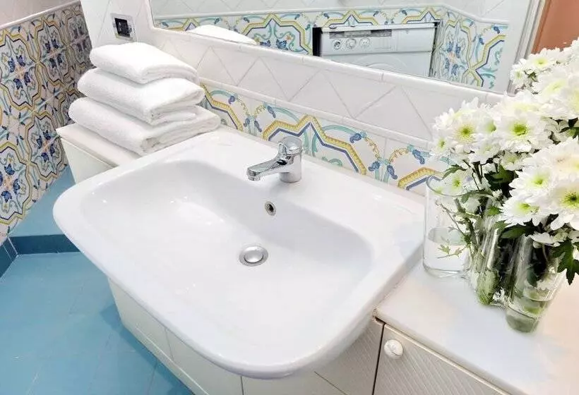 Bellezza Al Colosseo  B&b & Apts