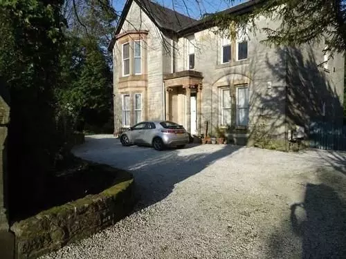 Bishopton Apartment, Near Glasgow