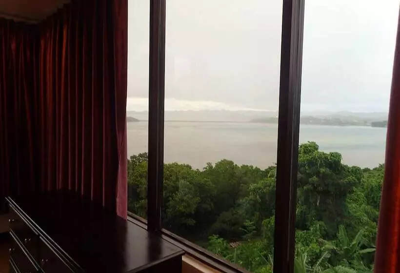 هتل Cliffside View