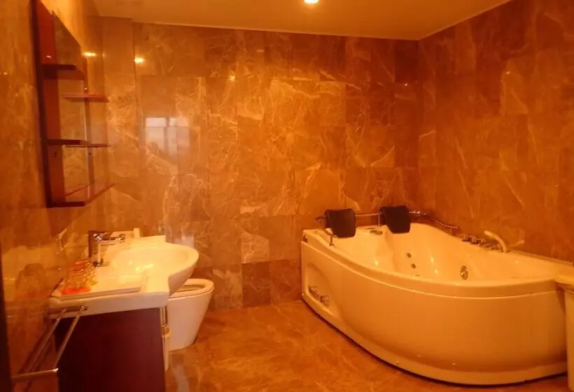 هتل Cliffside View