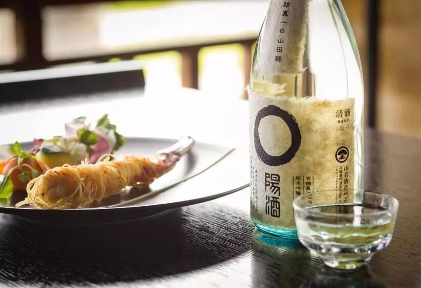 Otel En Takeda Castle Town