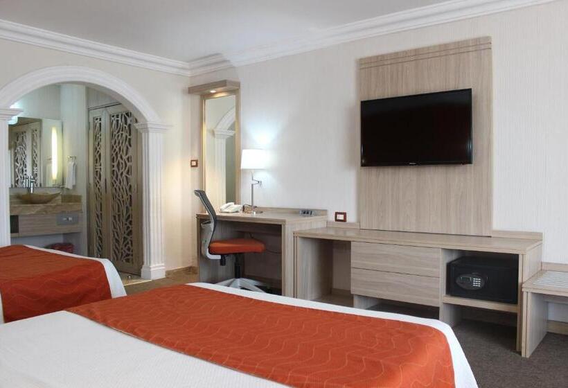 هتل Flamingo Irapuato