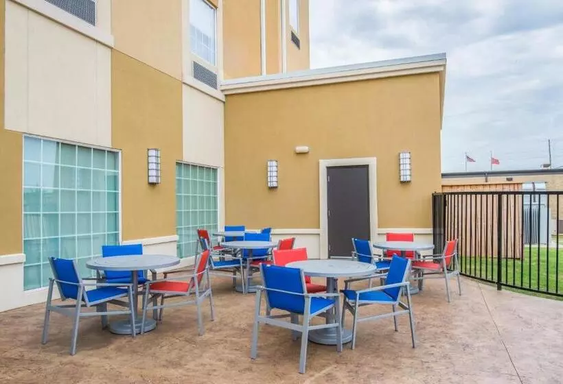 Hotel Holiday Inn Express & Suites Stillwater University Area, An Ihg