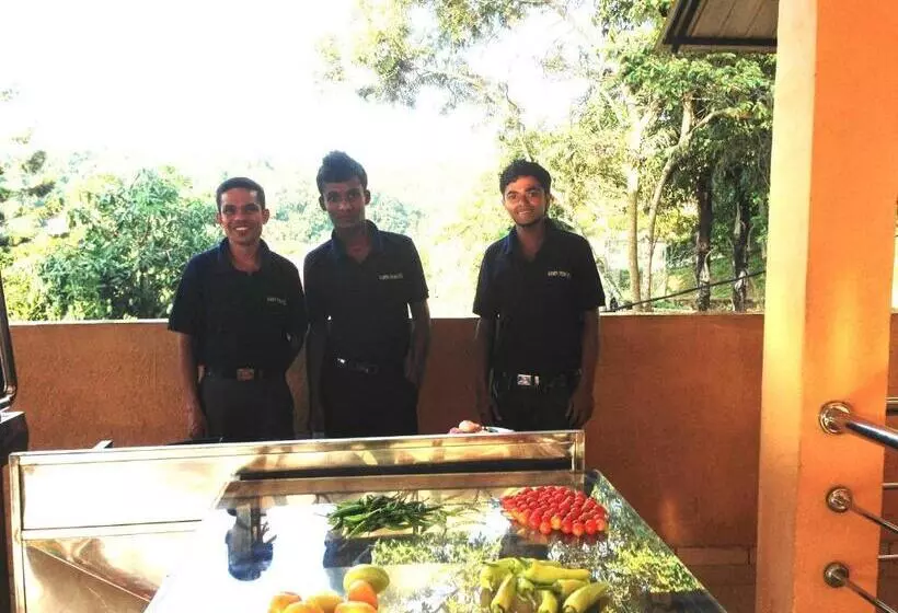 Hotel Kandy View