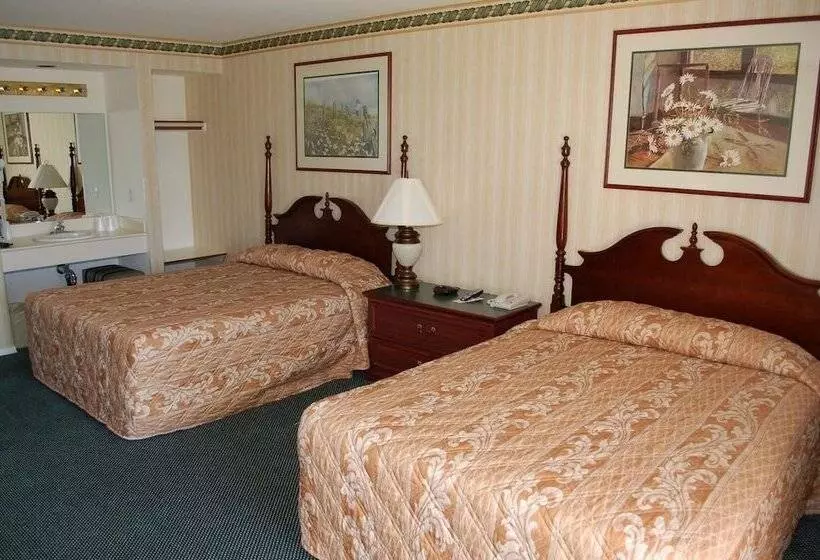 בית מלון כפרי Longstreet Inn & Casino