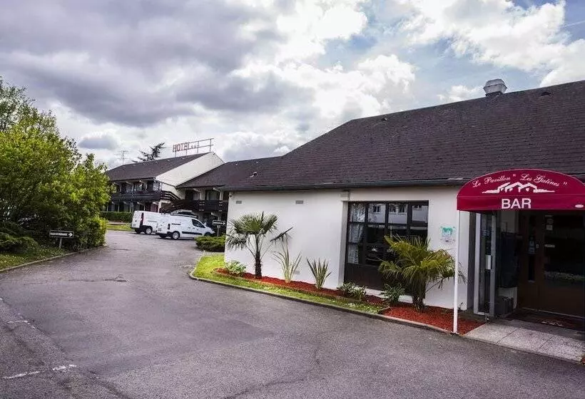 Отель Hôtel Pavillon Des Gâtines