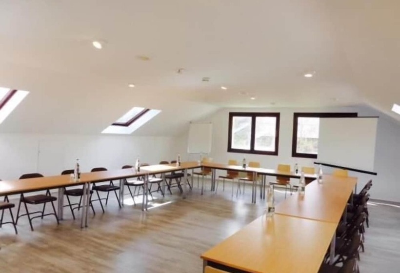 酒店 Hôtel Pavillon Des Gâtines