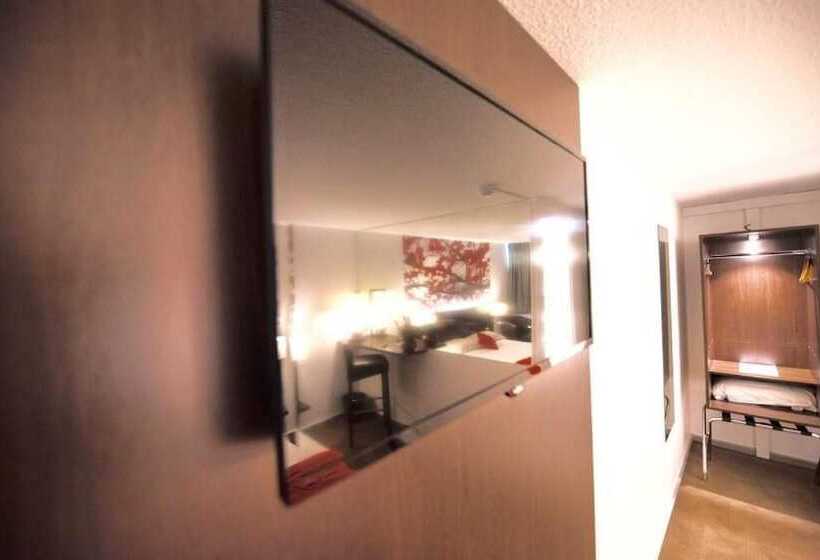 酒店 Hôtel Pavillon Des Gâtines