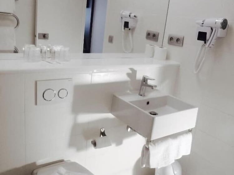 酒店 Hôtel Pavillon Des Gâtines