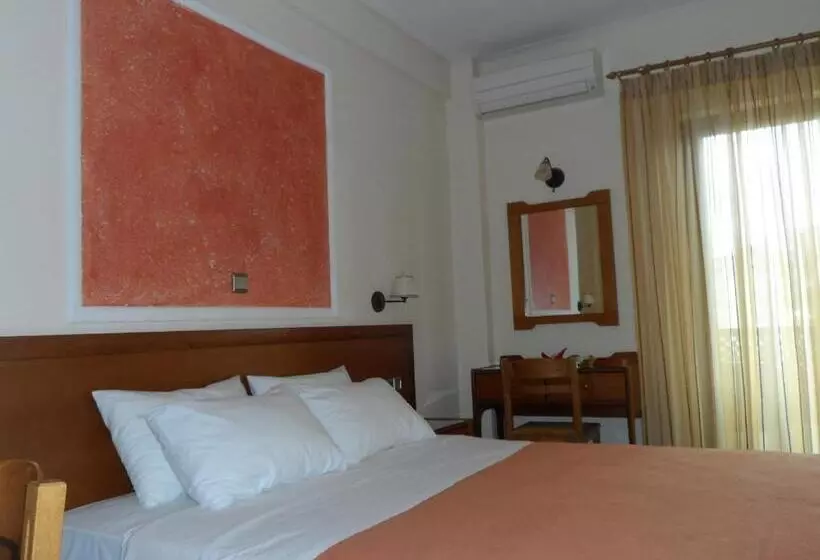 Hotel Prigipikon Suites And Sofites