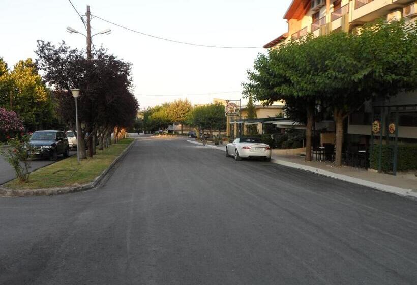 ホテル Prigipikon Suites And Sofites