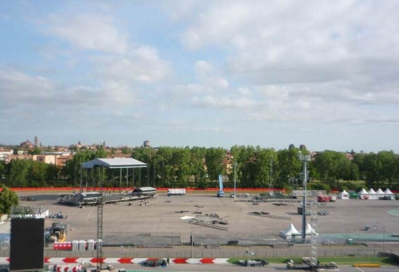 Smart Hotel Autodromo