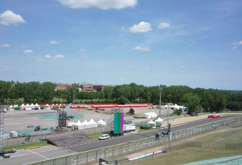 Smart Hotel Autodromo
