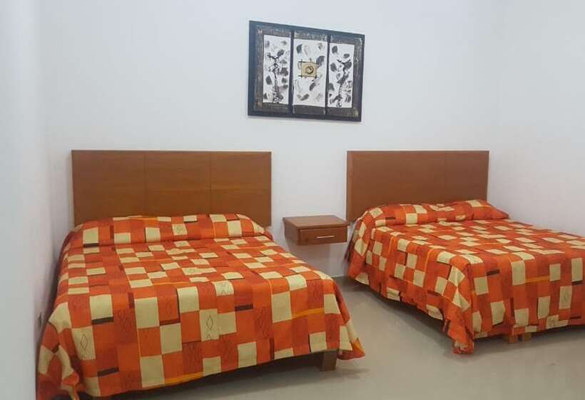 فندق Salvatierra