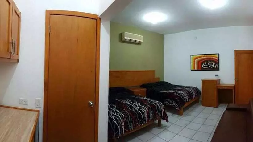 فندق Salvatierra