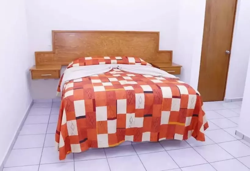 فندق Salvatierra