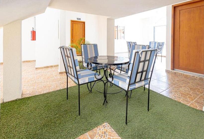 فندق Salvatierra