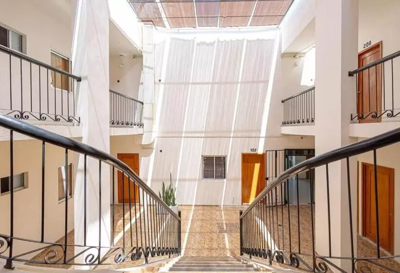 فندق Salvatierra