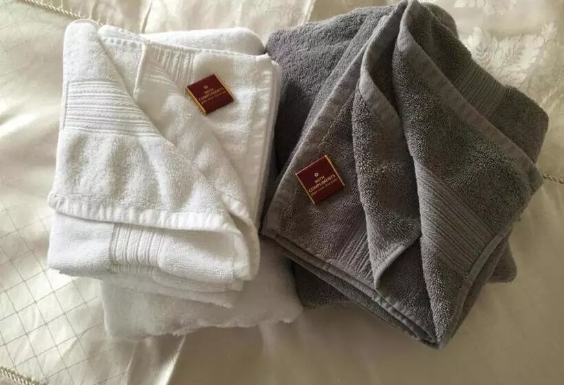 ペンション Dolphin Guest House