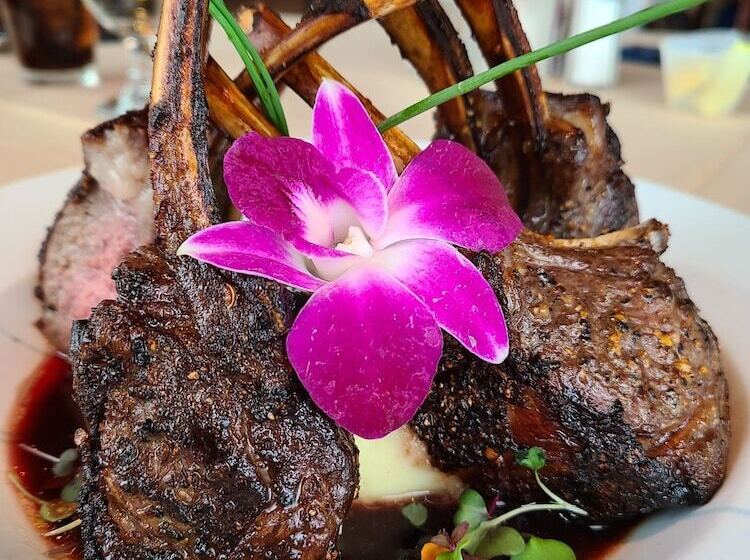 Silver Slipper Casino & Hotel   Adults Only