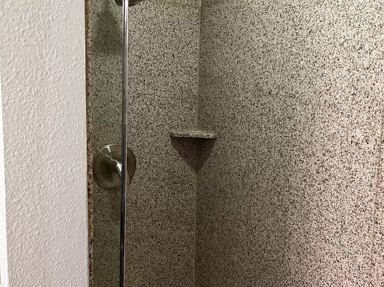 Silver Slipper Casino & Hotel Adults Only